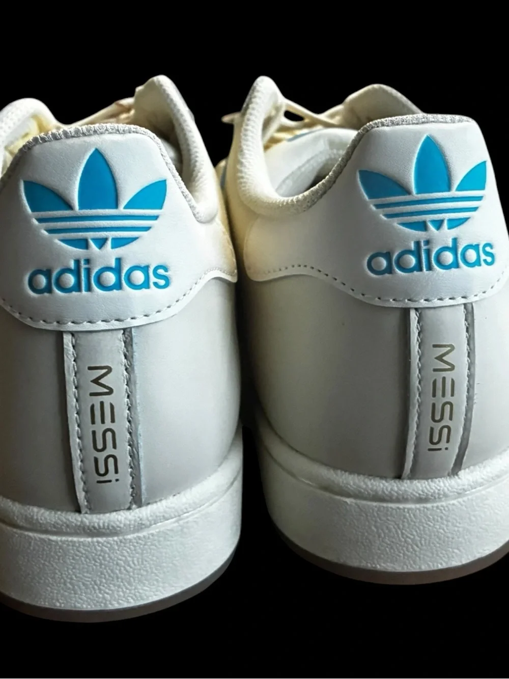 adidas Superstar Lionel Messi Argentina Size 9.5 men/ 10.5 women (US) NEW